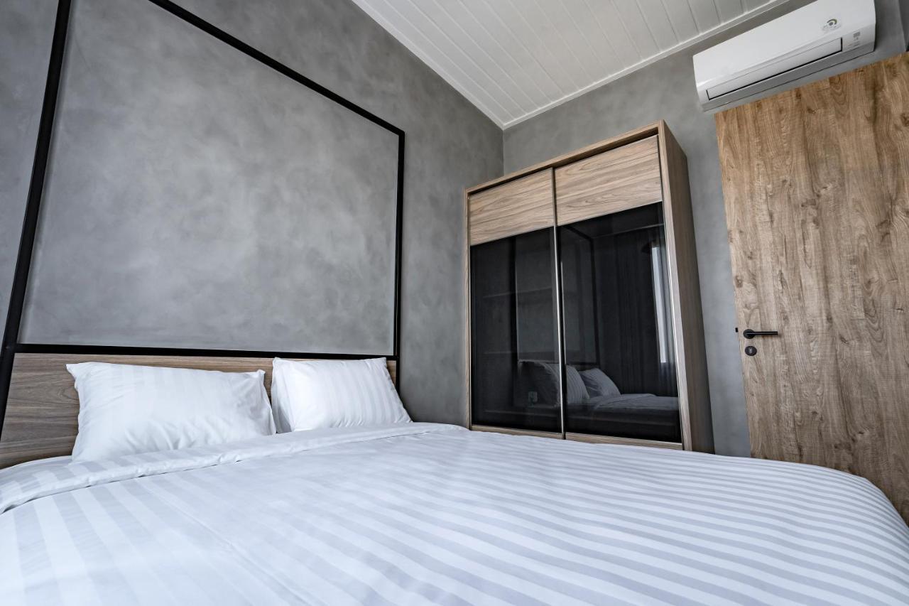 Loa Living Solo Baru Hotel Grogol Ngoại thất bức ảnh